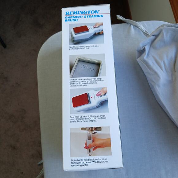 Remington Garment Steaming Brush handheld VTG wrinkle lint remover travel size - Picture 14 of 17